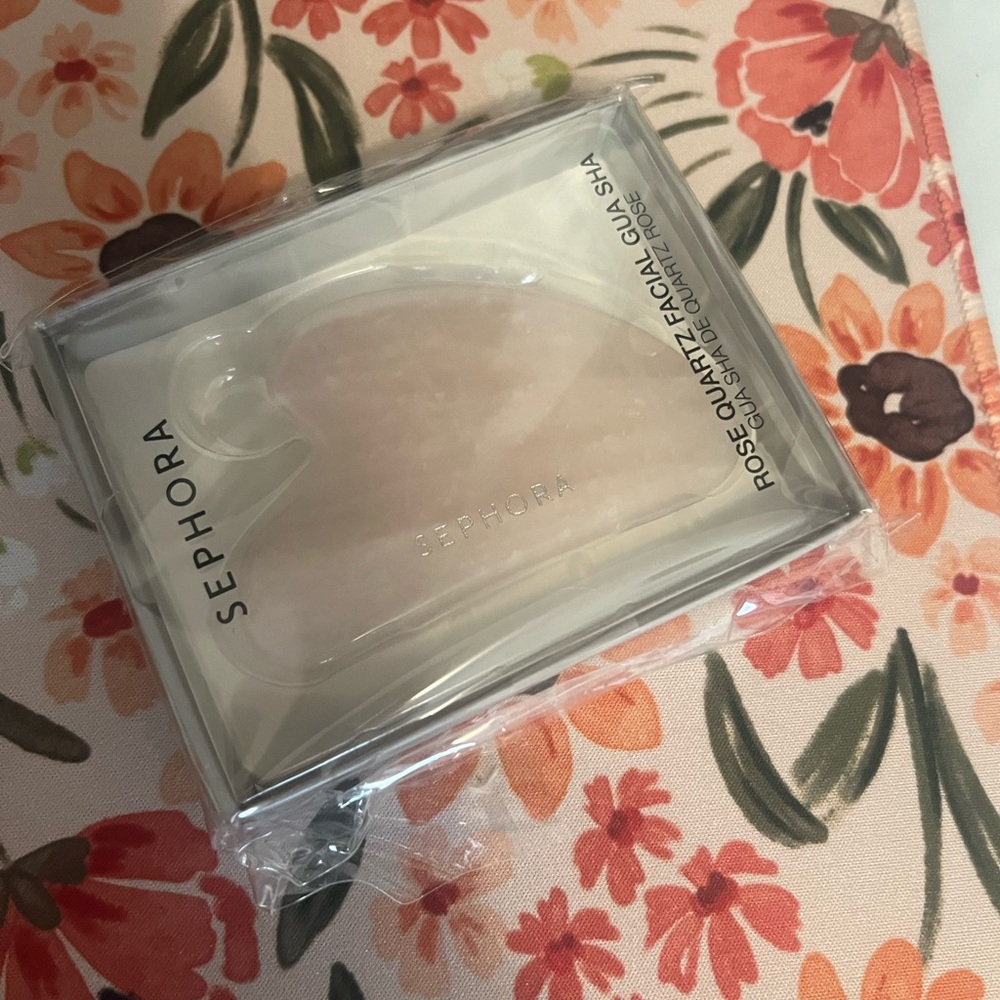 Sephora Rose Quartz Facial Gua Sha
